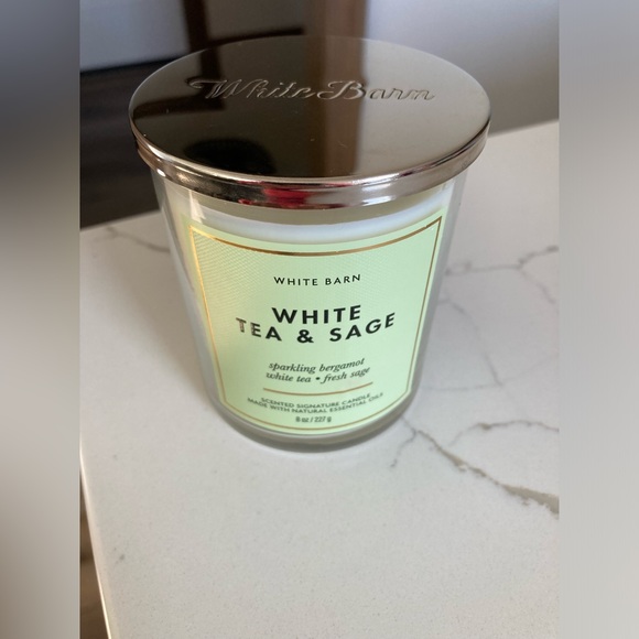White Barn Accents Nwt Bath And Body Works White Barn White Tea